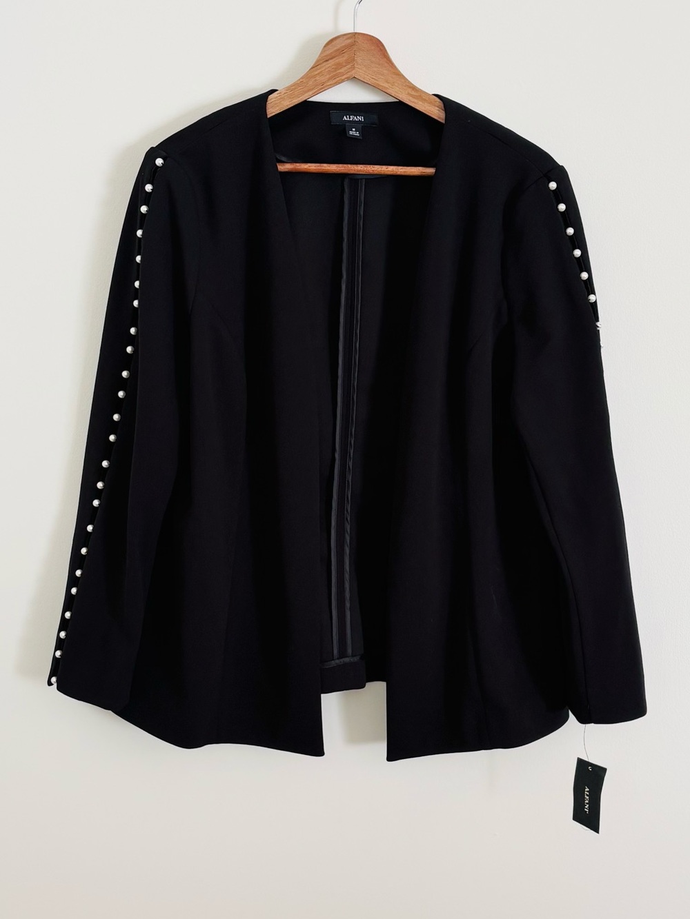 NWT Alfani Royal Blooms Pearl Embellished Blazer in Black